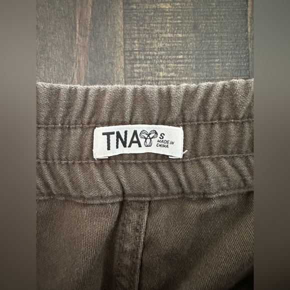 Aritzia TNA Pull On Cargo Pant Jogger Olive Green - Size Small - Picture 3 of 5